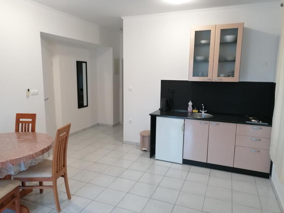 Apartments Dinko Duće Εξωτερικό φωτογραφία