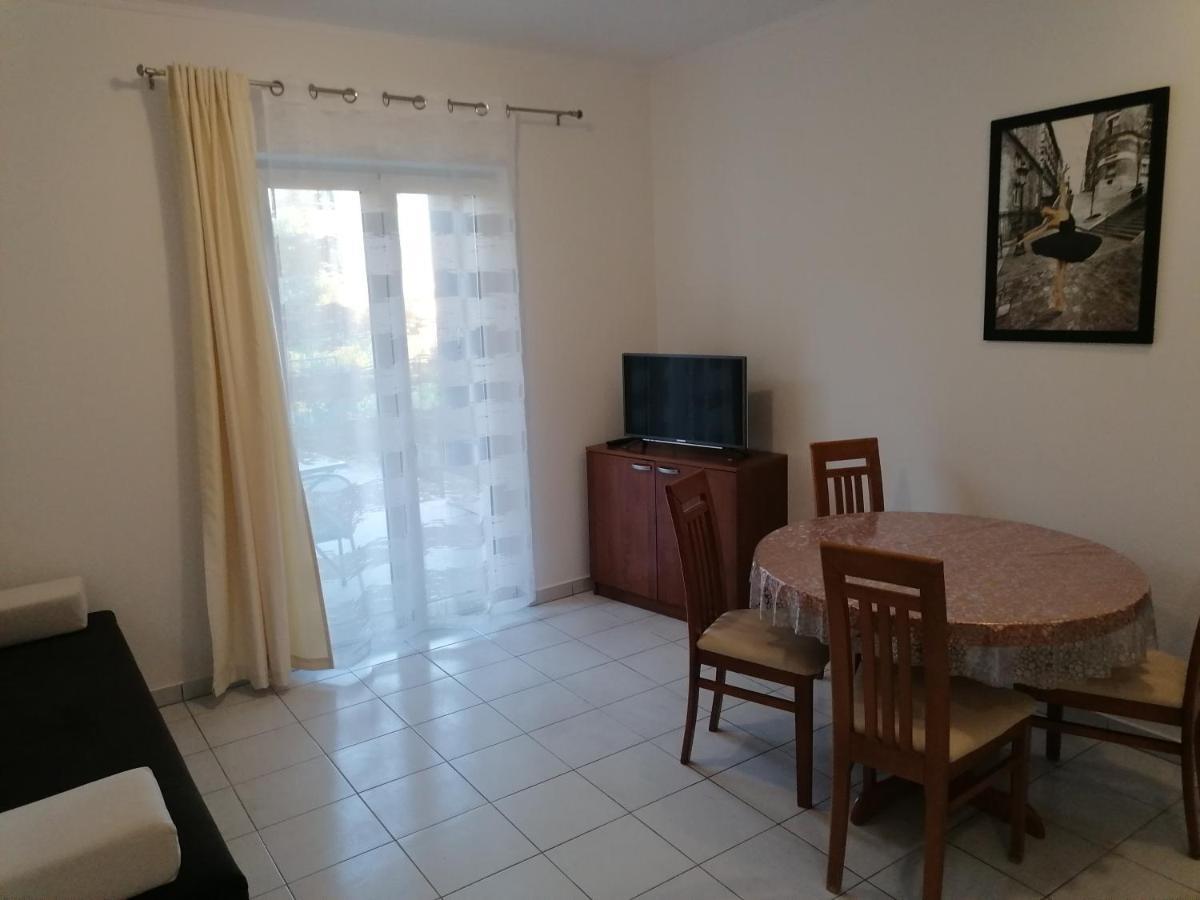 Apartments Dinko Duće Εξωτερικό φωτογραφία